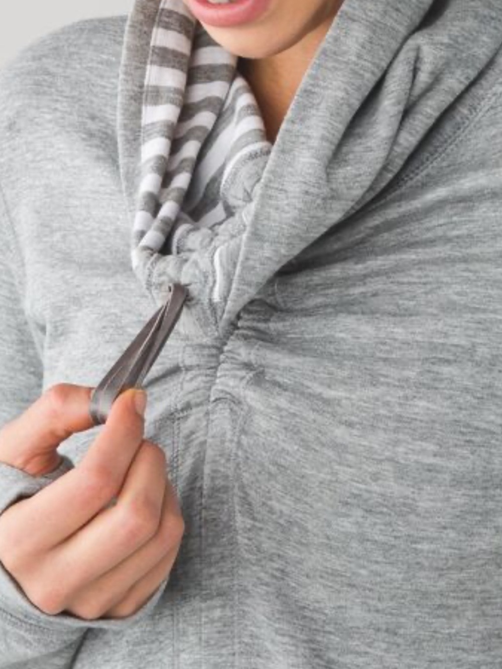 Lululemon In A Cinch Cowl Neck Sweatshirt - Picture 2 of 10